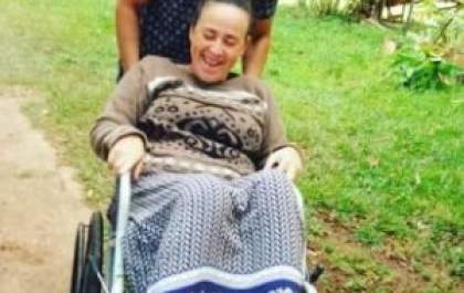 Diagnosticada com ELA Marlene precisa de ajuda para continuar tratamento