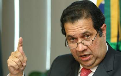 ‘Puccinelli está em dúvida se sai candidato nas eleições em 2014’, diz ex-ministro