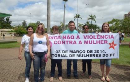Setorial de Mulheres do PT realiza marcha contra violência
