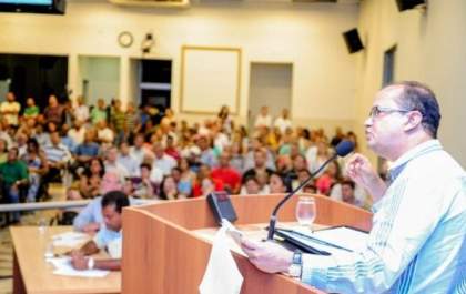 Reunião pública discute abastecimento de água realizado pela Sanesul