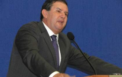 Eduardo Rocha espera gastar menos de R$ 1 mi na campanha de reeleição