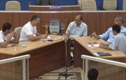 Câmara de Vereadores de Três Lagoas licita a compra de três veículos
