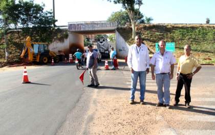 Obra para melhorar mobilidade urbana começa sob viaduto da Bandeirantes