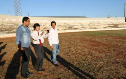 Governo de Andradina recepciona o ex-ministro do Esporte Orlando Silva