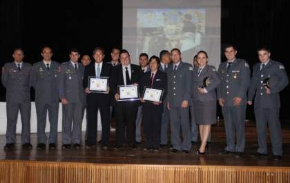 Prefeito Jamil recebe homenagem da PM como “Amigo do CPI-10”