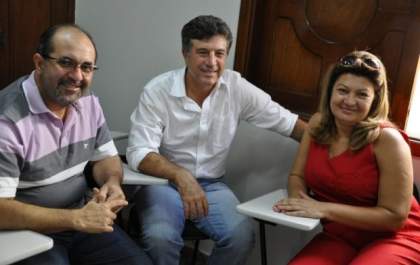 Governador quer Apóstolo Ivanildo para deputado estadual e Marisa para federal
