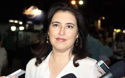 Posse de Simone na Secretaria de Governo fica para segunda-feira