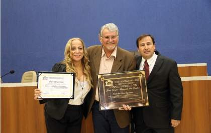 Vereador Gilmar homenageia sindicalista e ex-governador de MS