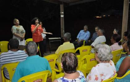 Marcia se reúne com moradores do Bairro Santo André