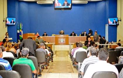 Projeto aprovado exige assistente social na rede municipal de ensino 
